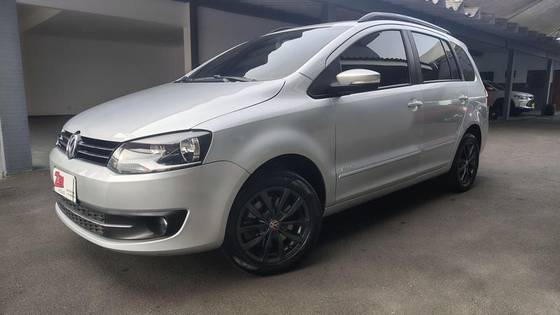 VOLKSWAGEN SPACEFOX 1.6 MI TREND 8V FLEX 4P MANUAL VOLKSWAGEN SPACEFOX 1.6 MI TREND 8V FLEX 4P MANUAL
